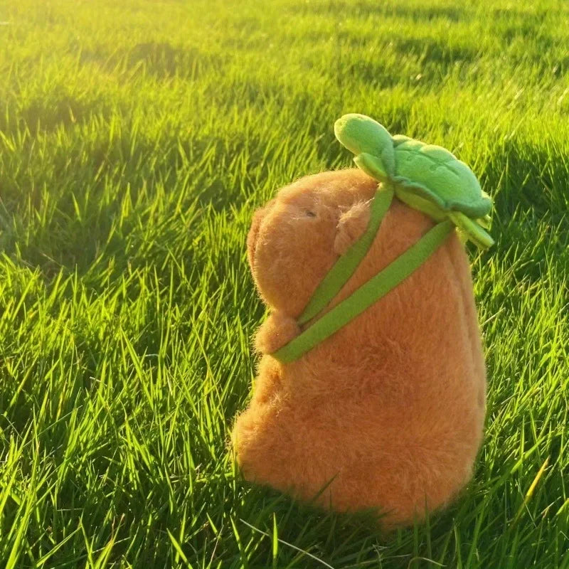 boneco de pelucia Capivara